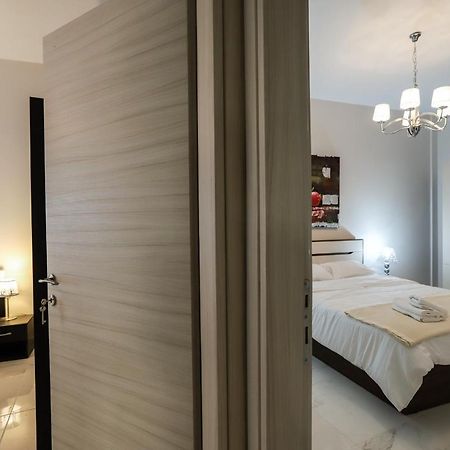 Erythrina #Colony_Deluxe_Suite سالونيك المظهر الخارجي الصورة