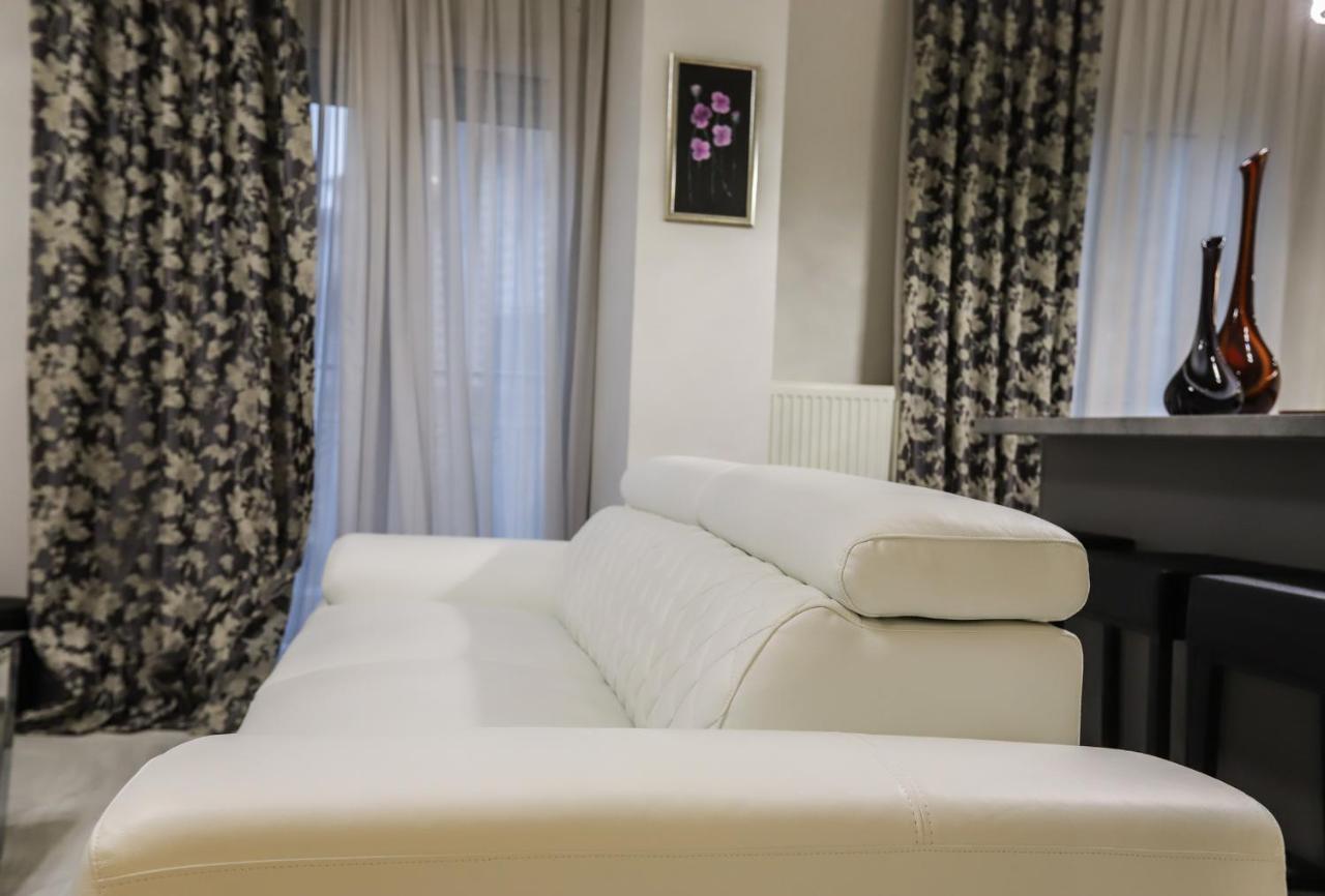 Erythrina #Colony_Deluxe_Suite سالونيك المظهر الخارجي الصورة