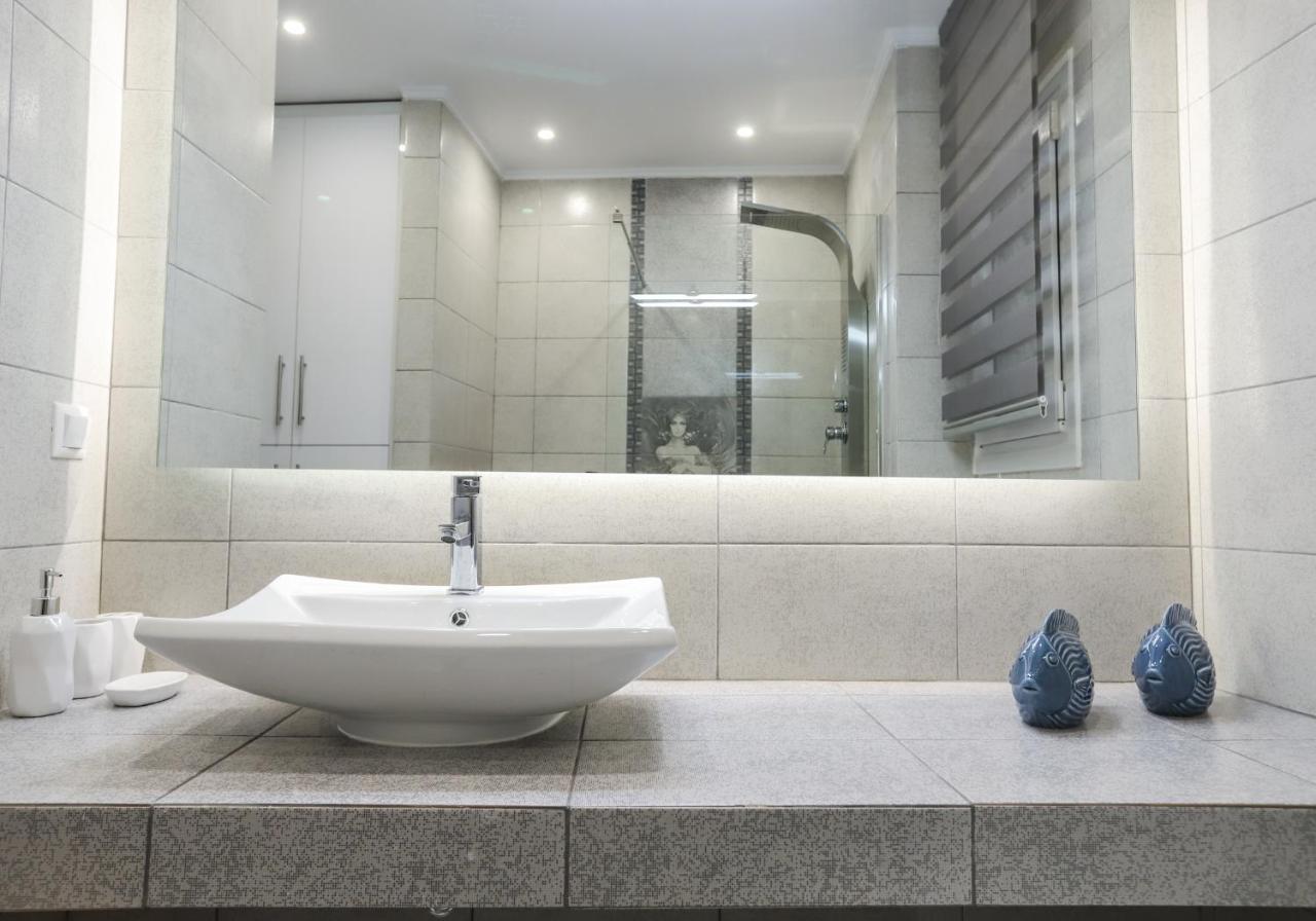 Erythrina #Colony_Deluxe_Suite سالونيك المظهر الخارجي الصورة